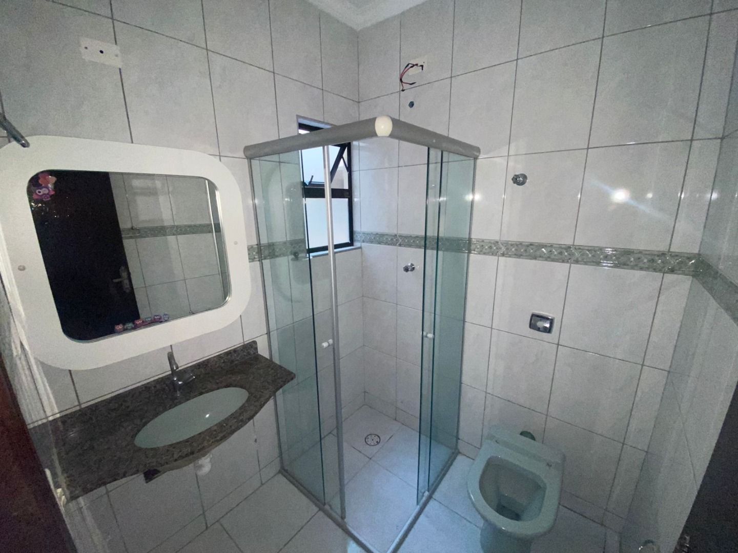 Banheiro Alugar Apartamento / Apartamento sem condomínio em Santo André R$ 1.700,00 - Foto 6