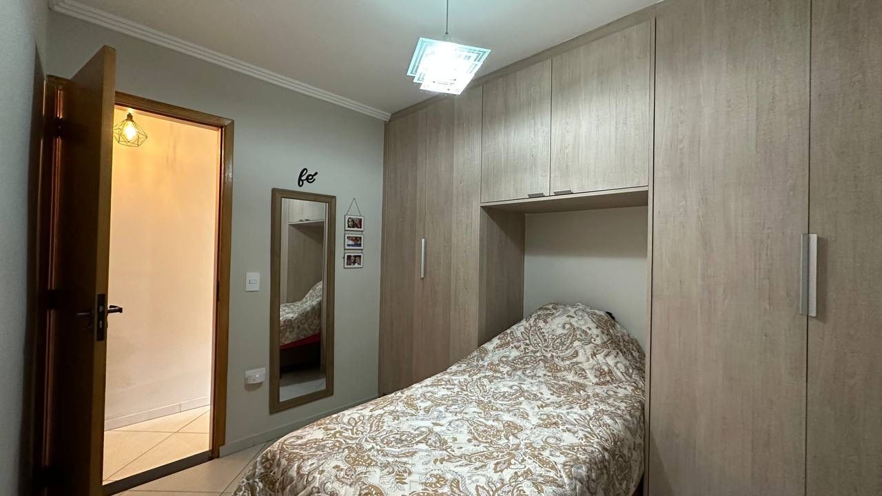 Comprar Apartamento / Apartamento sem condomínio em Santo André R$ 460.000,00 - Foto 8