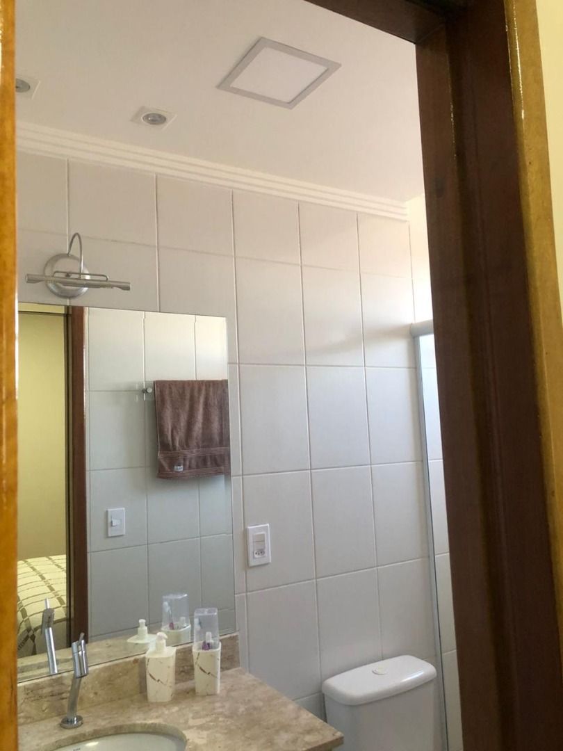 Comprar Apartamento / Apartamento sem condomínio em Santo André R$ 900.000,00 - Foto 17