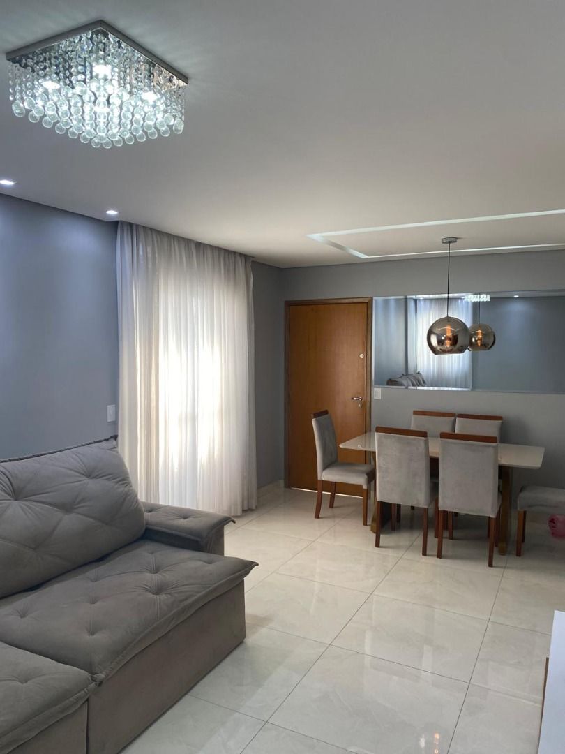 Comprar Apartamento / Apartamento sem condomínio em Santo André R$ 900.000,00 - Foto 4