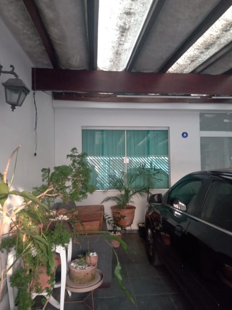 Alugar Casa / Sobrado em Santo Andr&eacute; R$ 4.000,00 - Foto 5