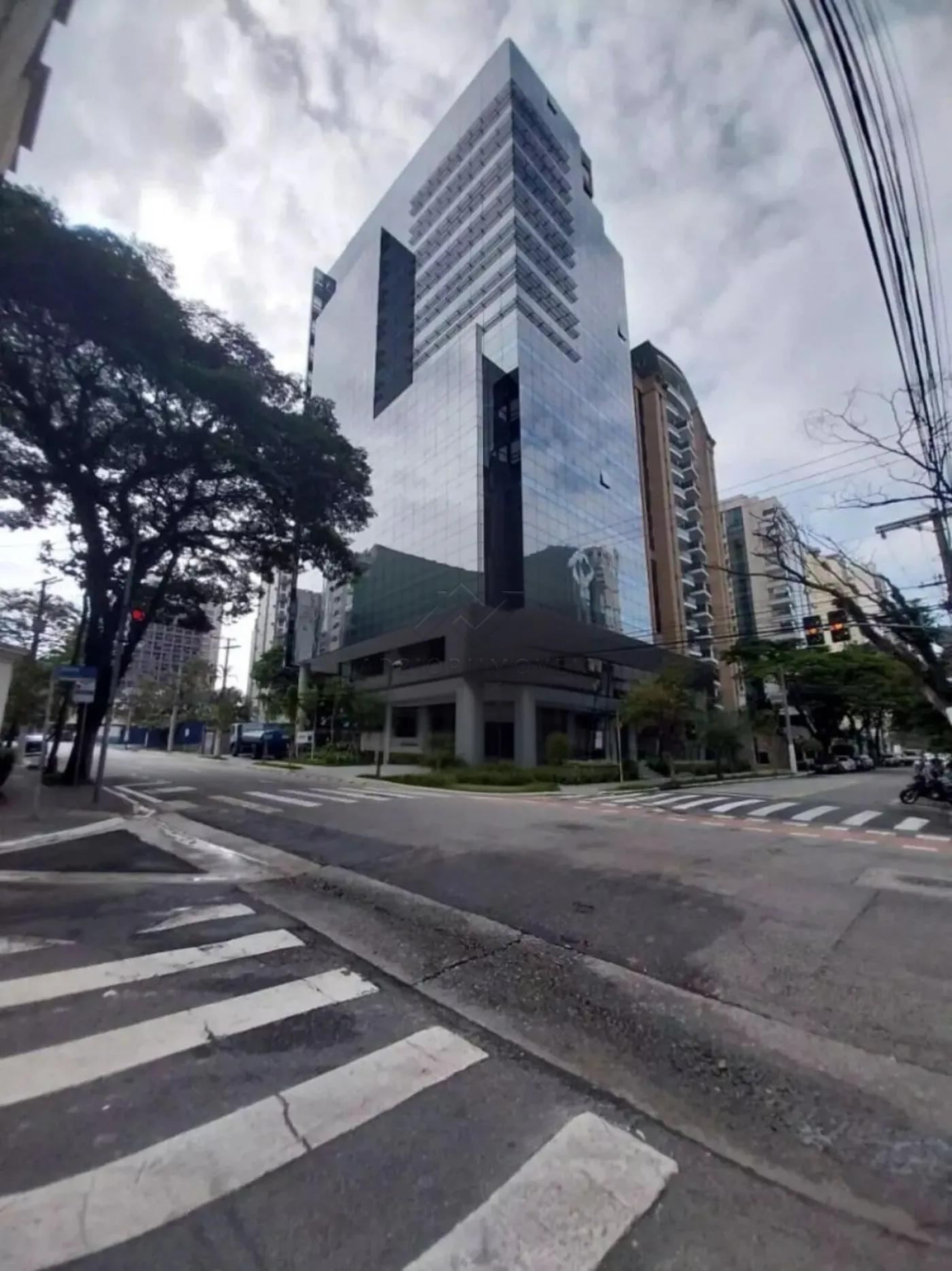 Alugar Comercial / Sala em São Paulo R$ 33.385,50 - Foto 8