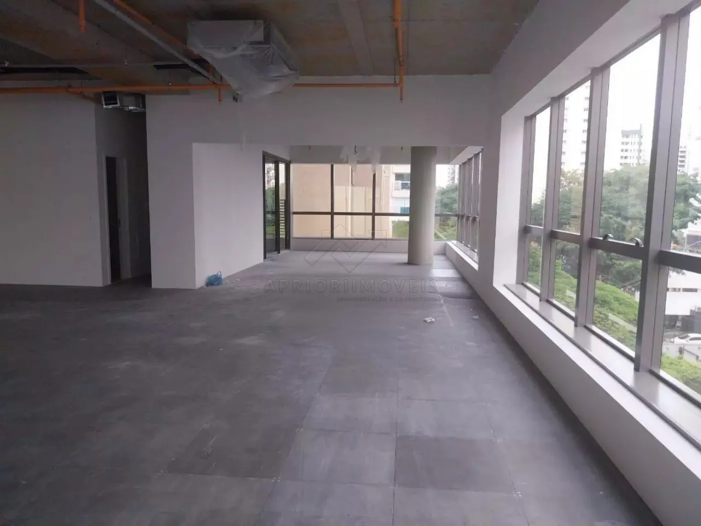 Alugar Comercial / Sala em São Paulo R$ 33.385,50 - Foto 1