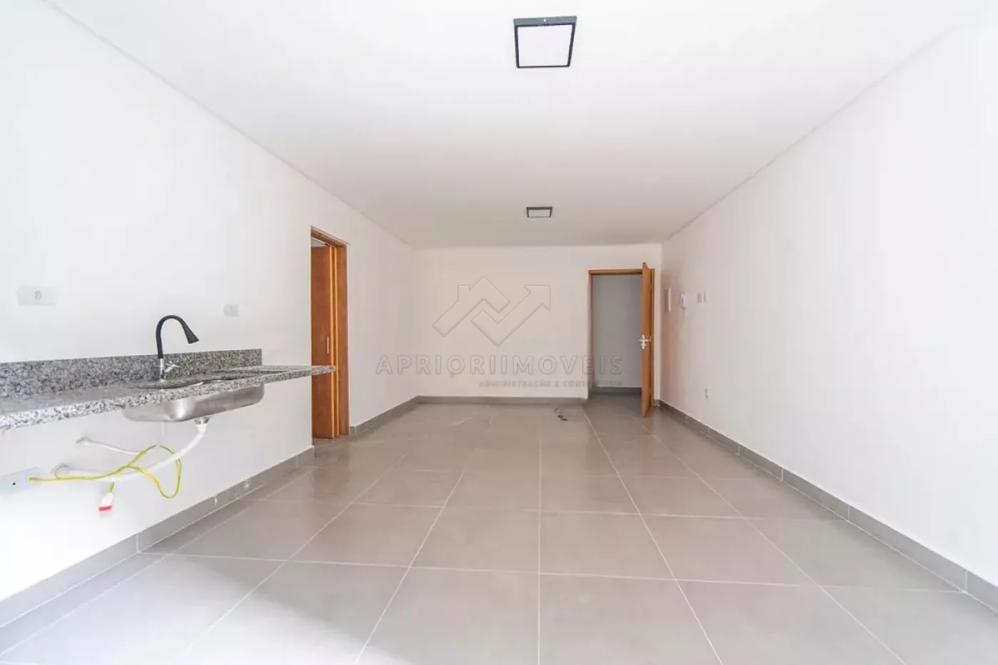 Comprar Apartamento / Kitnet em Santo André R$ 290.000,00 - Foto 2