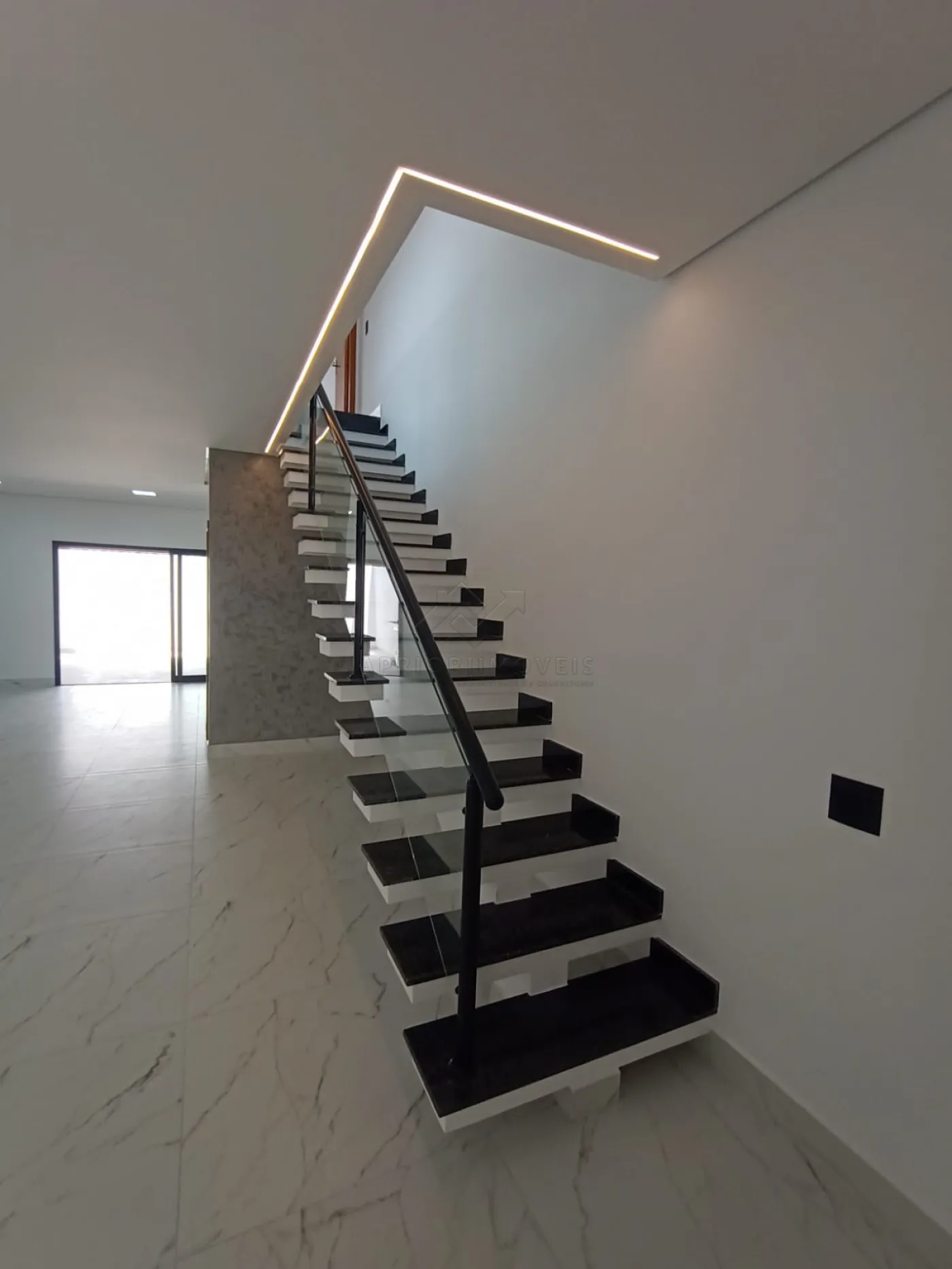 Comprar Casa / Sobrado em Santo André R$ 1.130.000,00 - Foto 3