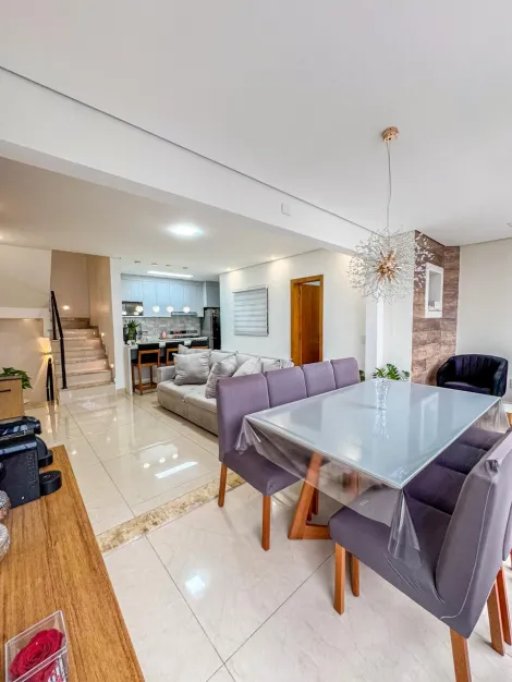 imagem 2 - Belissíma Casa à venda com 180m², 2 suítes, todo planejado imagem 2 - Belissíma Casa à venda com 180m², 2 suítes, todo planejado