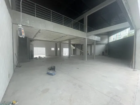 imagem 1 - Oportunidade Única: Salão Comercial com Fachada de Vidro em Localização Estratégica imagem 1 - Oportunidade Única: Salão Comercial com Fachada de Vidro em Localização Estratégica