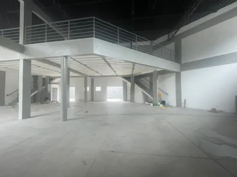 imagem 2 - Oportunidade Única: Salão Comercial com Fachada de Vidro em Localização Estratégica imagem 2 - Oportunidade Única: Salão Comercial com Fachada de Vidro em Localização Estratégica