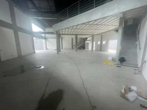 imagem 3 - Oportunidade Única: Salão Comercial com Fachada de Vidro em Localização Estratégica imagem 3 - Oportunidade Única: Salão Comercial com Fachada de Vidro em Localização Estratégica