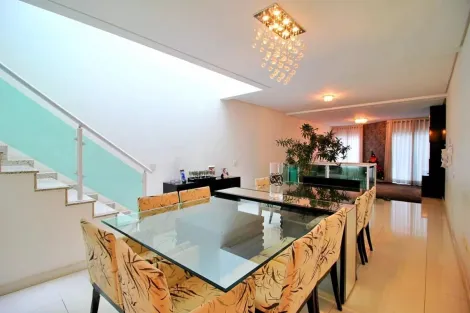 imagem 1 - Sobrado à venda na por R$ 1.200.000 na Vila Alice, Santo André em Santo André/SP imagem 1 - Sobrado à venda na por R$ 1.200.000 na Vila Alice, Santo André em Santo André/SP
