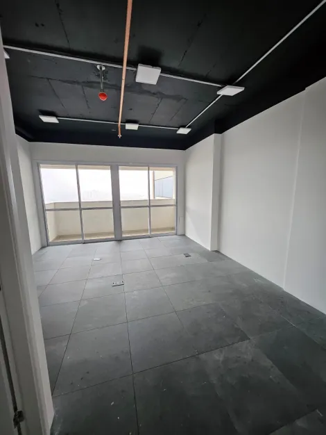 imagem 4 - Sala comercial para locação com 2 banheiros e 2 vagas de 76m². Vista para Santo André e São Bernardo imagem 4 - Sala comercial para locação com 2 banheiros e 2 vagas de 76m². Vista para Santo André e São Bernardo