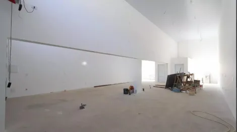 imagem 1 - Galpão Comercial Recém Reformado para Alugar, 128m² - Bairro Jardim, Santo André/SP imagem 1 - Galpão Comercial Recém Reformado para Alugar, 128m² - Bairro Jardim, Santo André/SP
