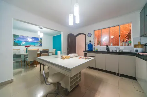 imagem 4 - Sobrado à venda com 05 Quartos, 328m² por R$ 900.000 - Jardim Stella - Santo André/SP imagem 4 - Sobrado à venda com 05 Quartos, 328m² por R$ 900.000 - Jardim Stella - Santo André/SP