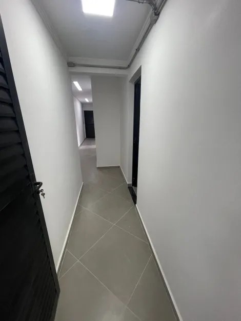 imagem 5 - Galpão com estacionamento à locação, 800m² no Rudge Ramos - São Bernardo do Campo, SP imagem 5 - Galpão com estacionamento à locação, 800m² no Rudge Ramos - São Bernardo do Campo, SP