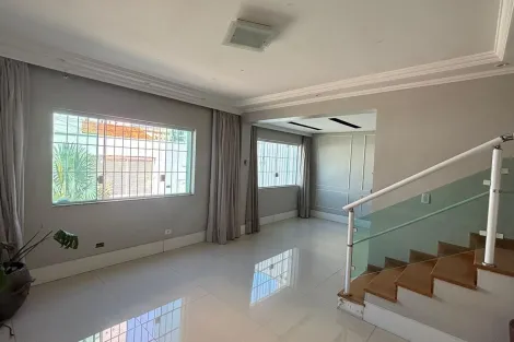 imagem 3 - Sobrado á com 300m2, 04 quartos e 05 vagas na Vila Guiomar -  Santo André/SP imagem 3 - Sobrado á com 300m2, 04 quartos e 05 vagas na Vila Guiomar -  Santo André/SP